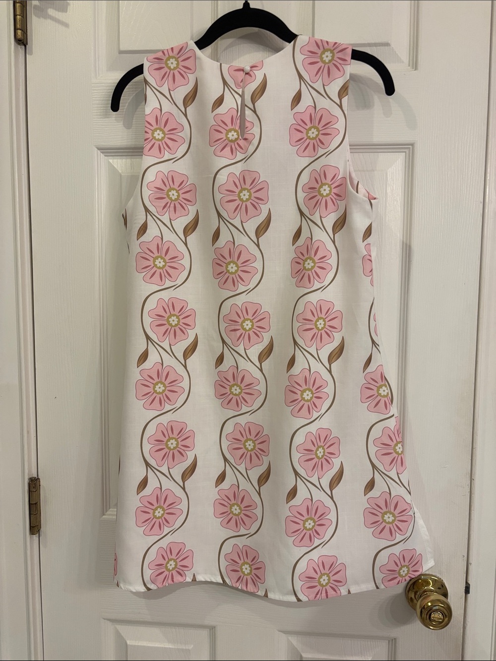 Pink Floral Sleeveless Dress - Picture 3 of 4